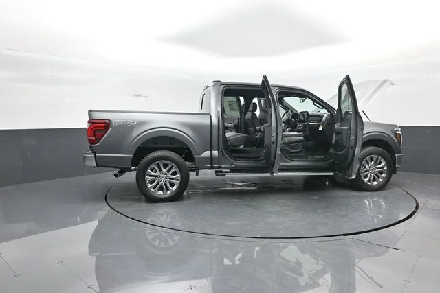 New 2026 Carbonized Gray Metallic Ford Lariat® image 38