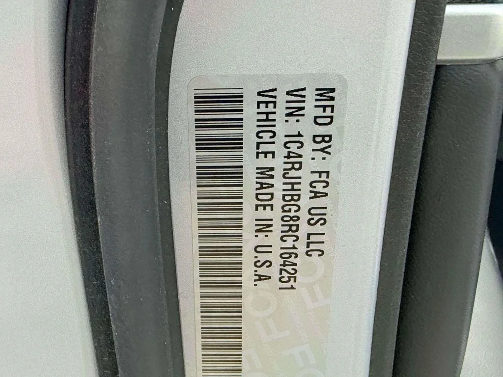 Used 2024 Silver Jeep Limited image 16