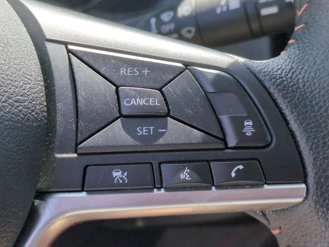 Used 2023 Blue Nissan SR image 16