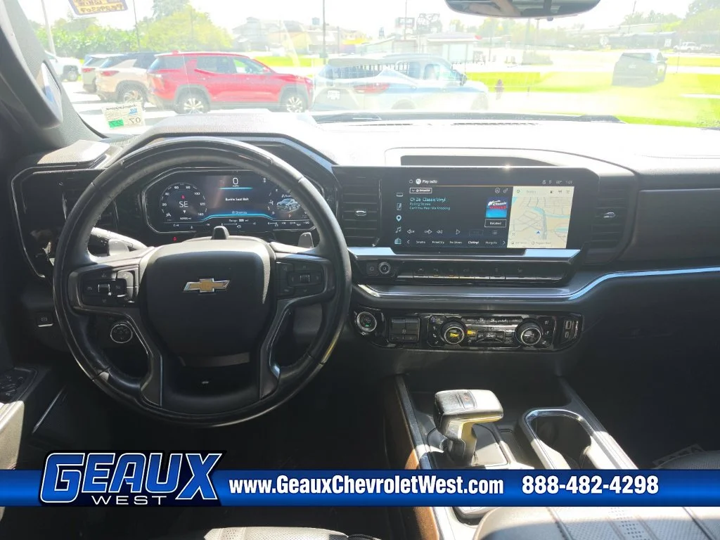 Used 2023 Beige Chevrolet High Country image 9