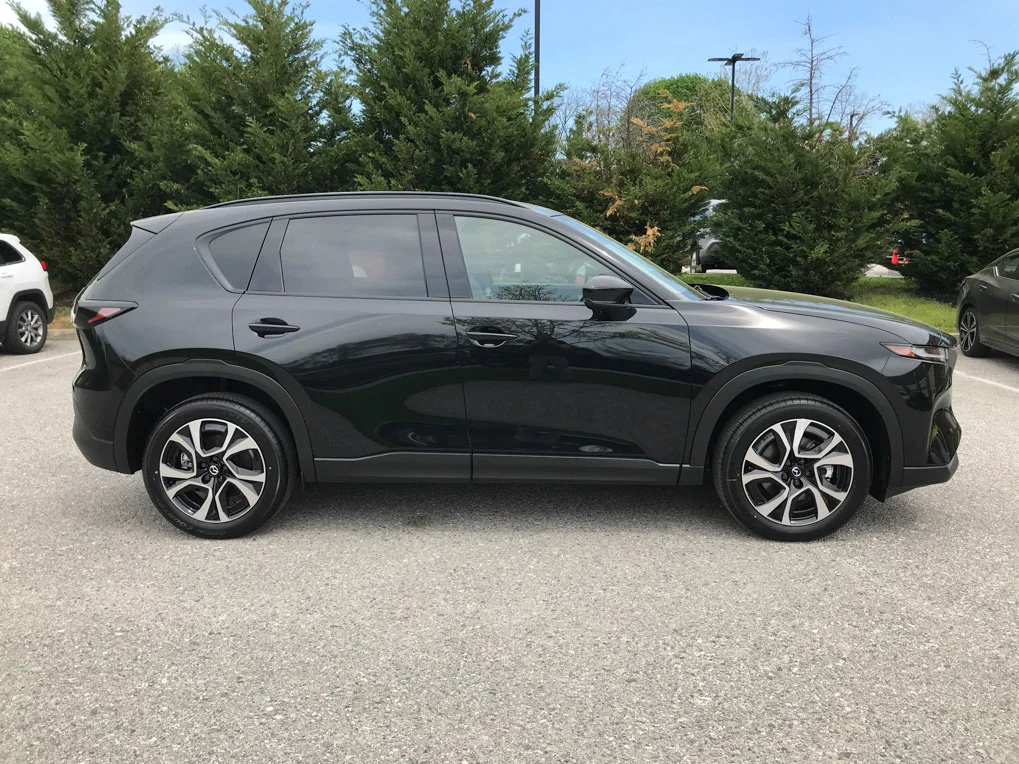 New 2026 Jet Black Mica Mazda 2.5 S Preferred image 8