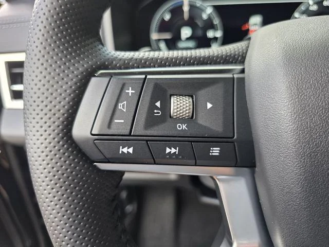 2025 Mitsubishi Outlander Plug-in Hybrid SEL Black Edition - Photo 29