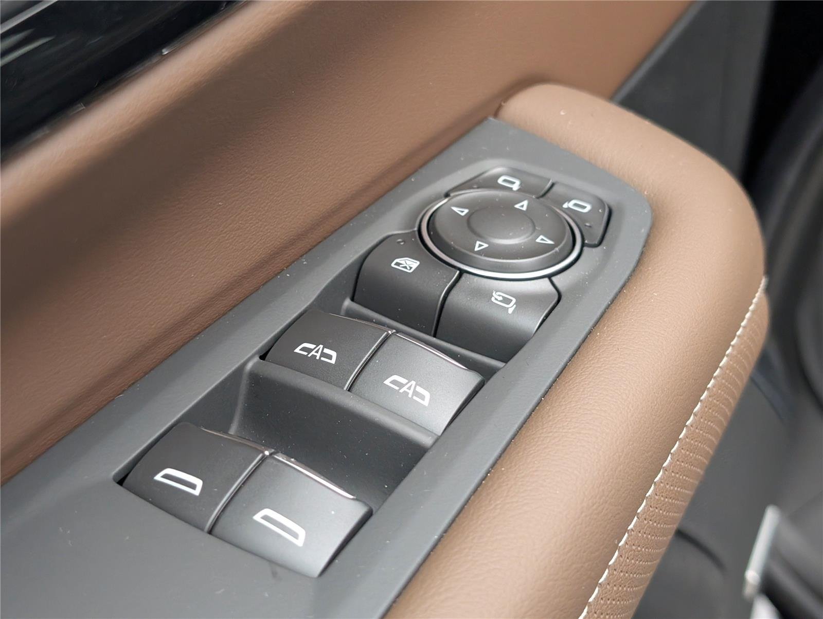 2026 Chevrolet Suburban High Country - Photo 30