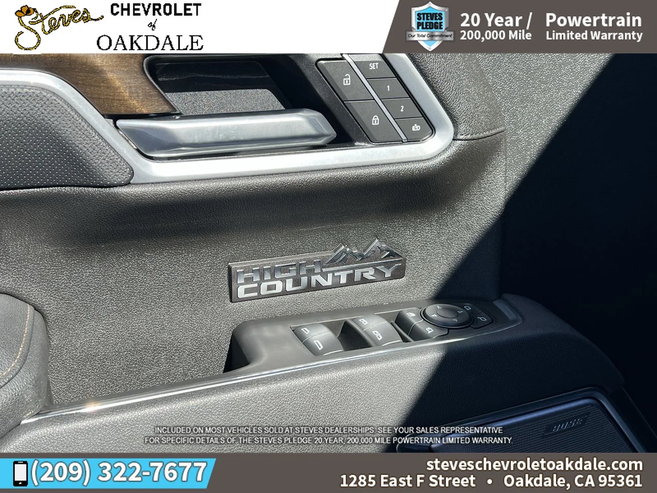 Used 2025 Iridescent Pearl Tricoat Chevrolet High Country image 26