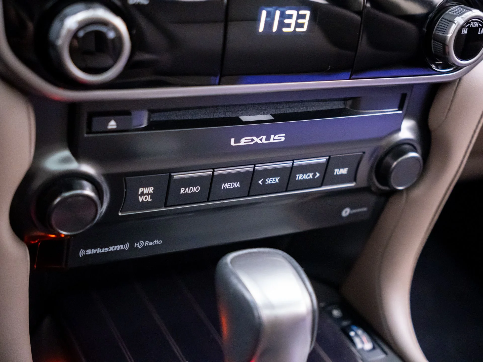 Used 2022 Blue Lexus 460 image 28
