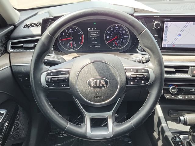 Used 2021 Black Kia EX image 31