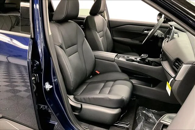 New 2026 Deep Ocean Blue Pearl Nissan Dark Armor image 37