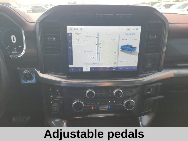 Used 2022 White Metallic Ford Lariat image 17