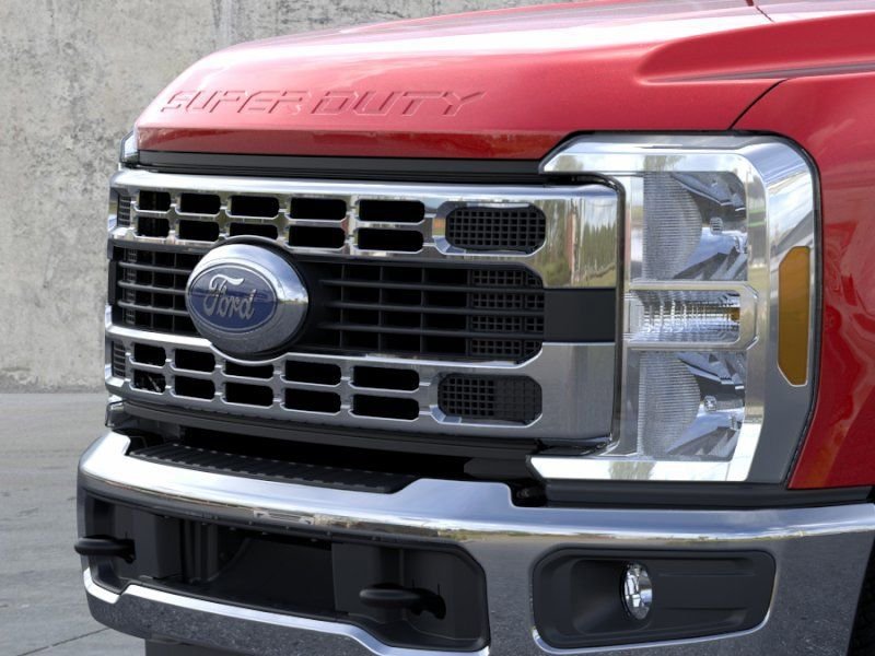 New 2026 Ruby Red Metallic Tinted Clearcoat Ford F-250® XLT image 17