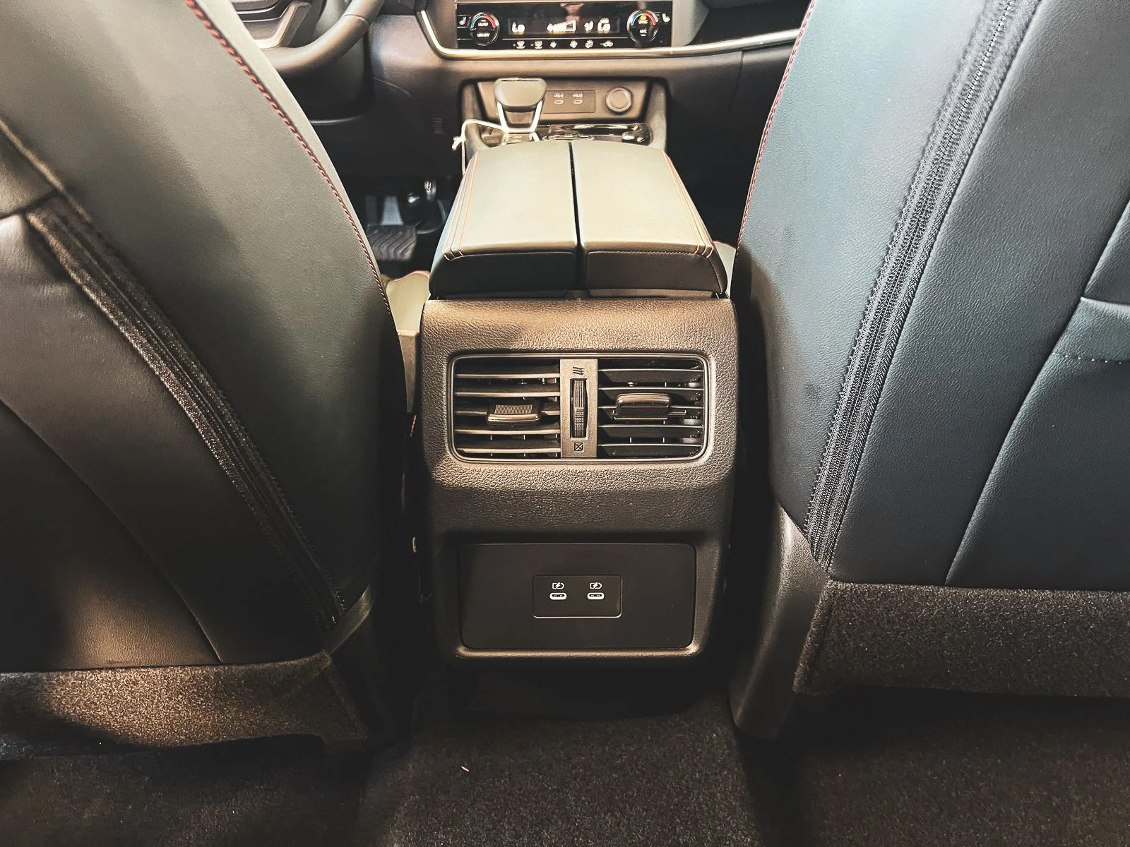 New 2026 Boulder Gray Pearl Nissan Rock Creek® image 28