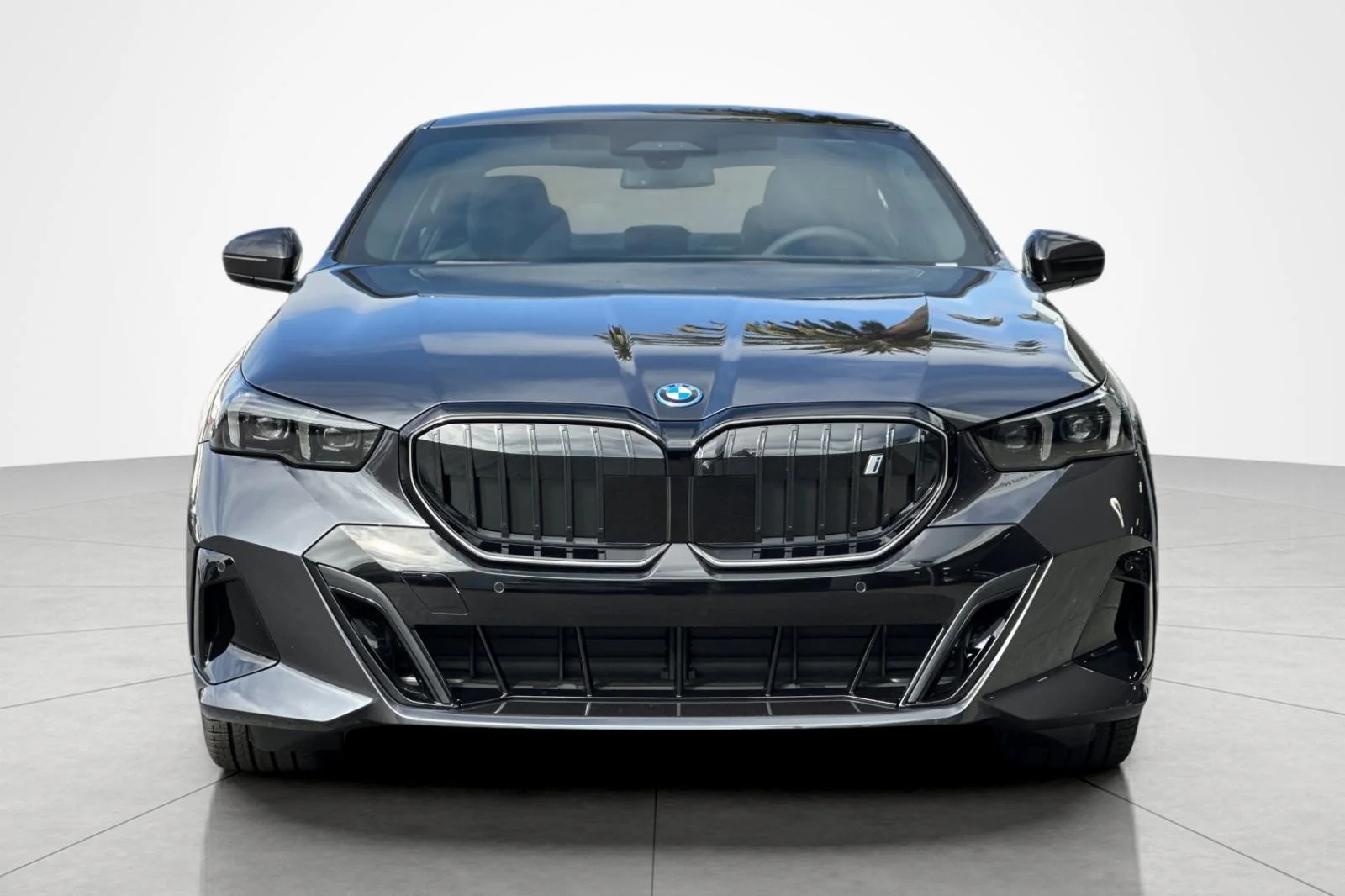 New 2027 Dark Graphite Metallic BMW eDrive40 image 8