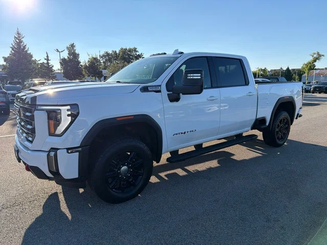 2024 GMC Sierra 2500HD AT4