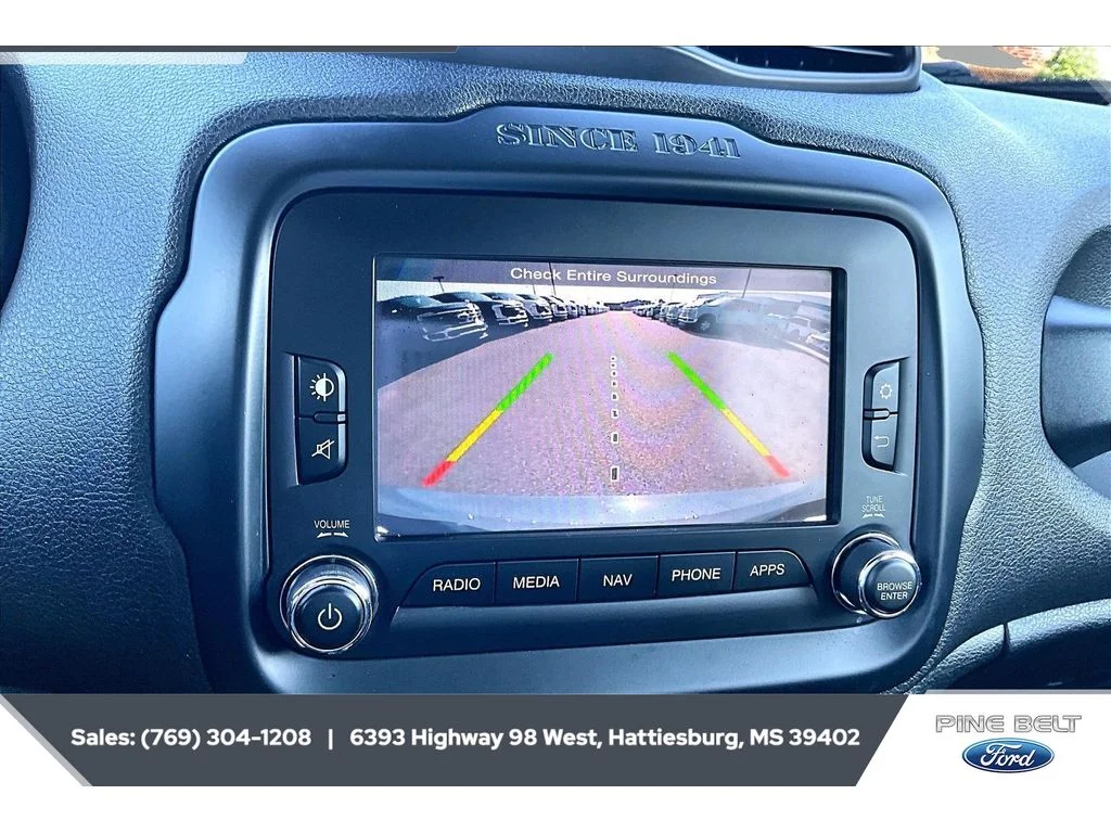 Used 2017 Anvil Jeep Limited image 15