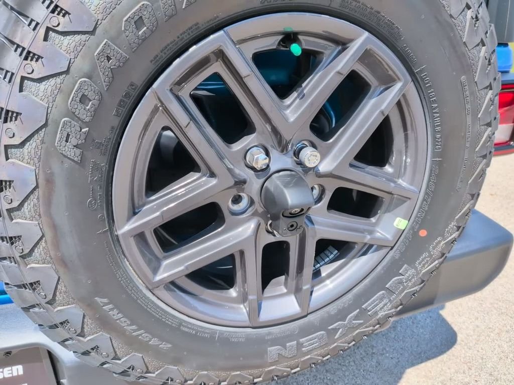 New 2026 Hydro Blue Pearl-Coat Exterior Paint Jeep Sport S image 10