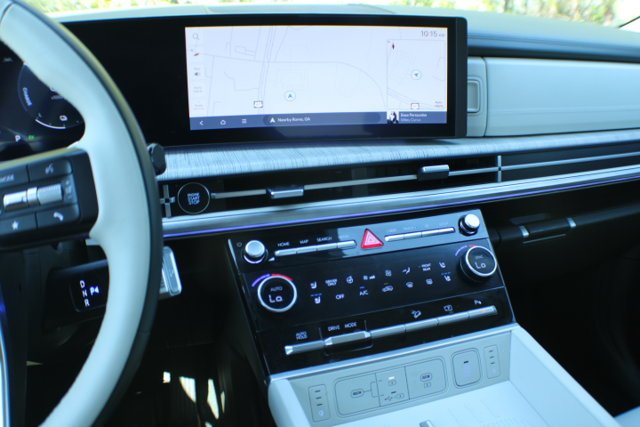 Used 2025 Ecotronic Gray Matte Hyundai Calligraphy image 13