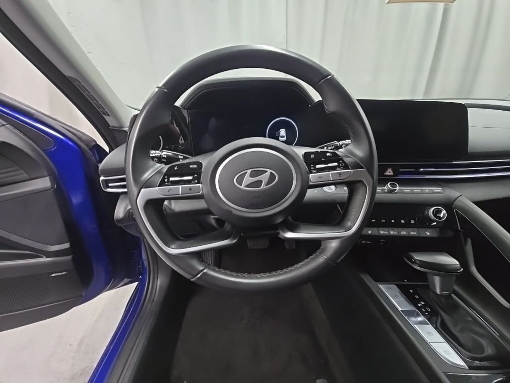 Certified Used 2025 Blue Hyundai Limited image 29