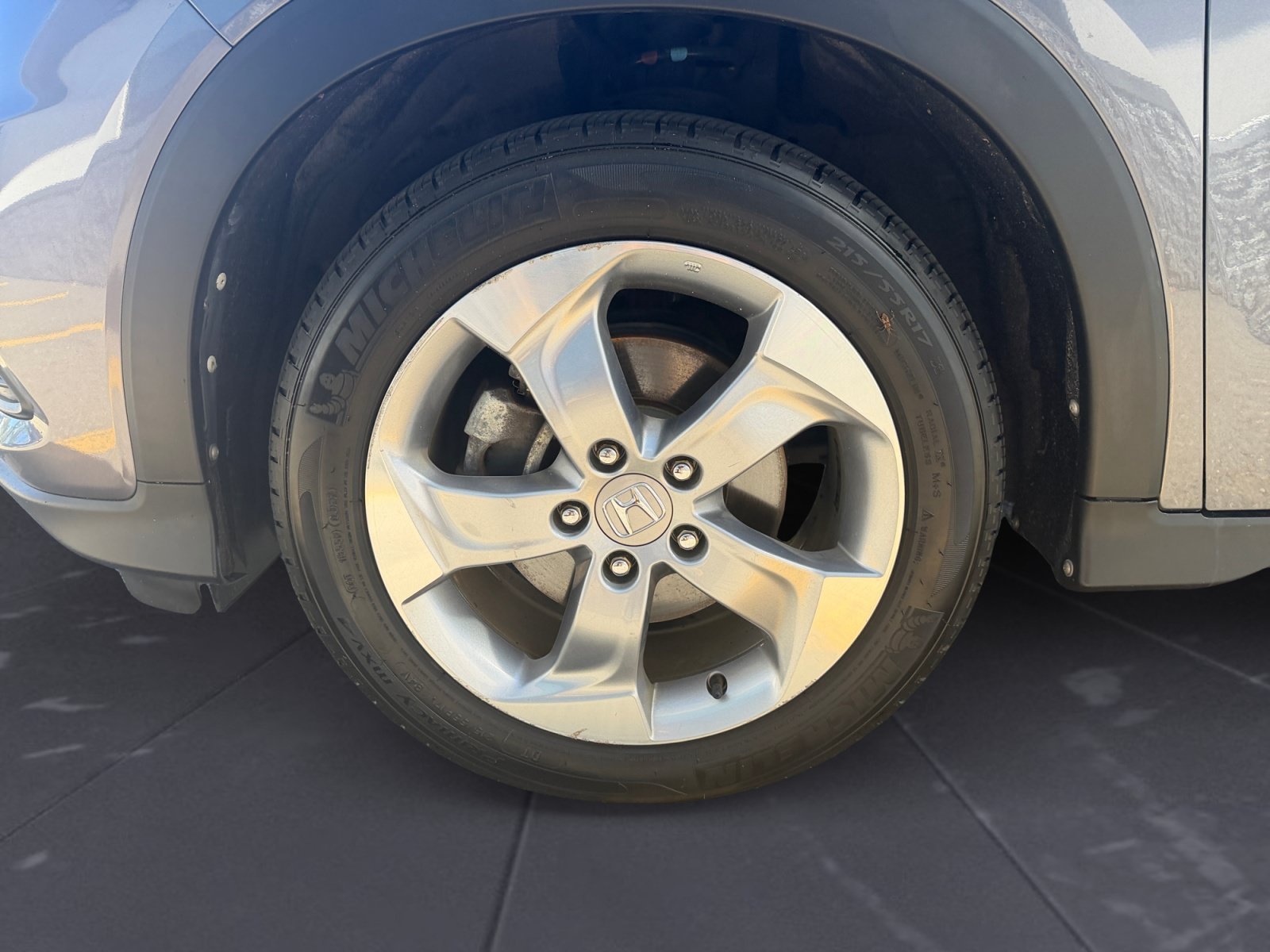 Certified Used 2019 Modern Steel Metallic Honda LX image 40