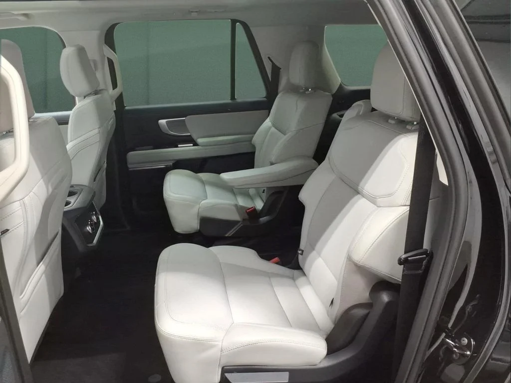 Certified Used 2025 Black Ford Platinum image 18