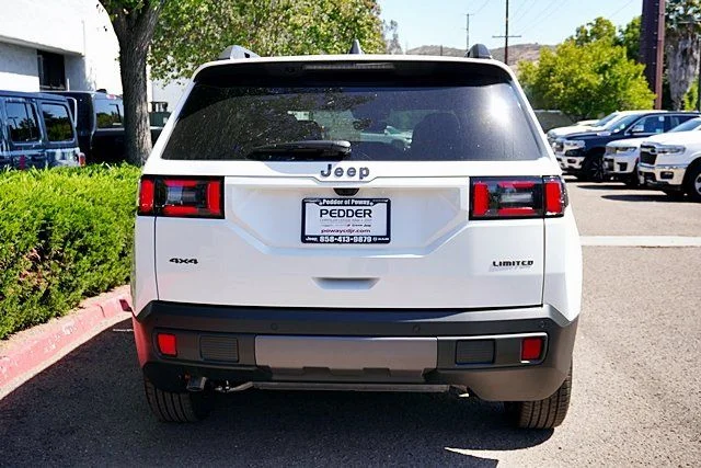 New 2026 Bright White Clear-Coat Exterior Paint Jeep Limited image 9