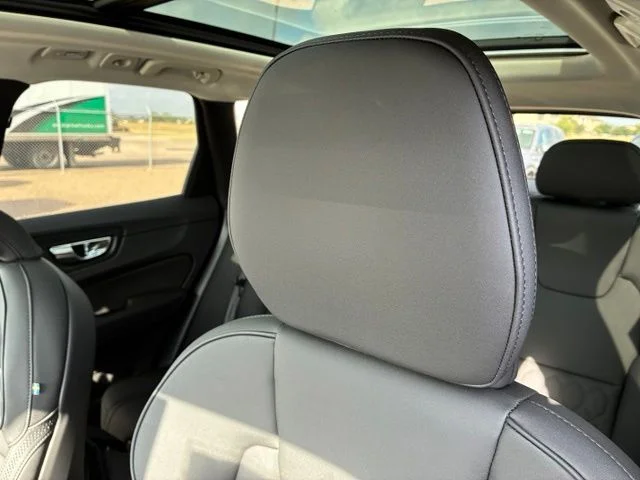 New 2026 Vapour Grey Volvo Plus image 21