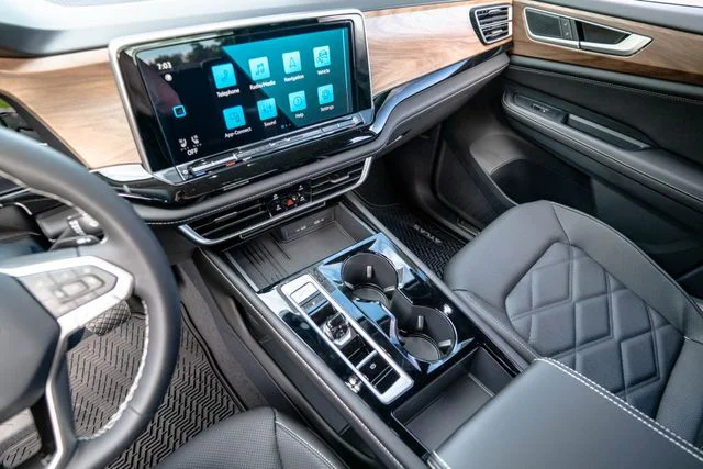 New 2026 Gray Volkswagen 2.0T SE w/Technology image 23