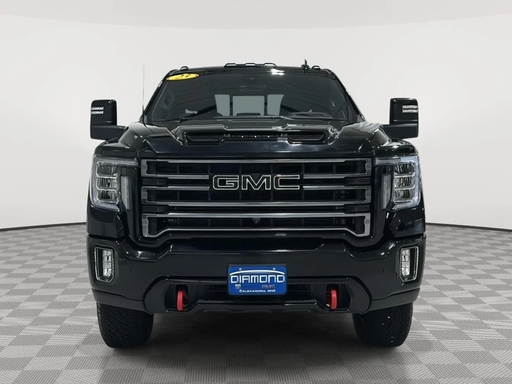 Used 2023 ONYX BLACK GMC AT4 image 8