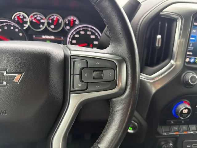 Used 2022 Gray Chevrolet RST image 29