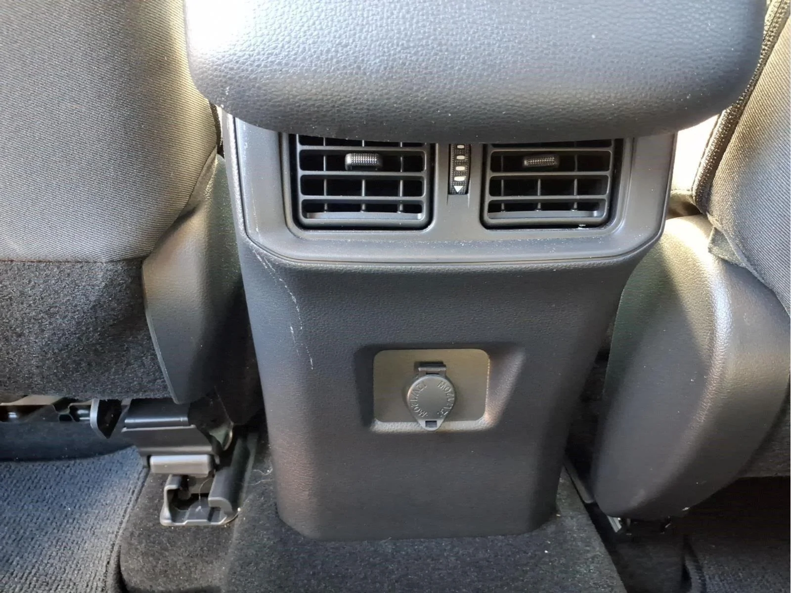 Used 2025 Ice Cap Toyota Hybrid LE image 12