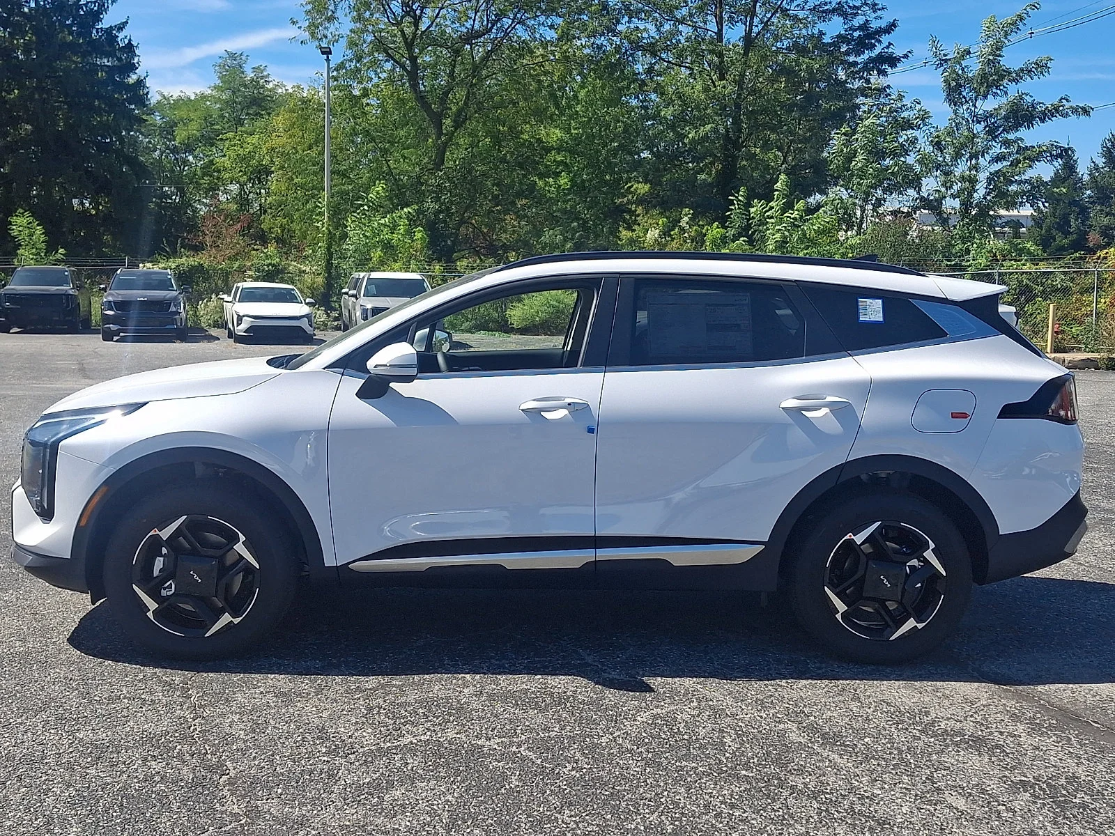 New 2027 White Kia EX image 6