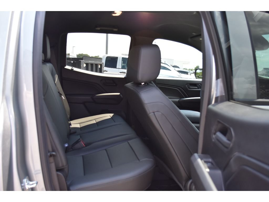 2025 Chevrolet Colorado Trail Boss - Photo 18