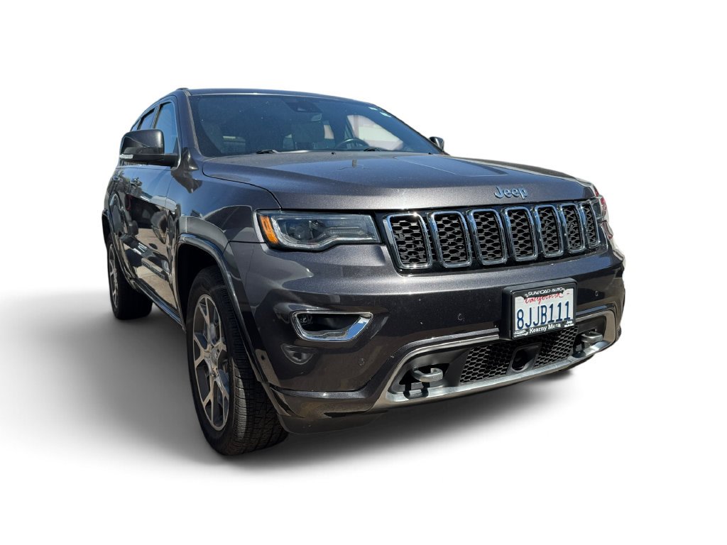 Used 2018 Gray Jeep Limited image 15