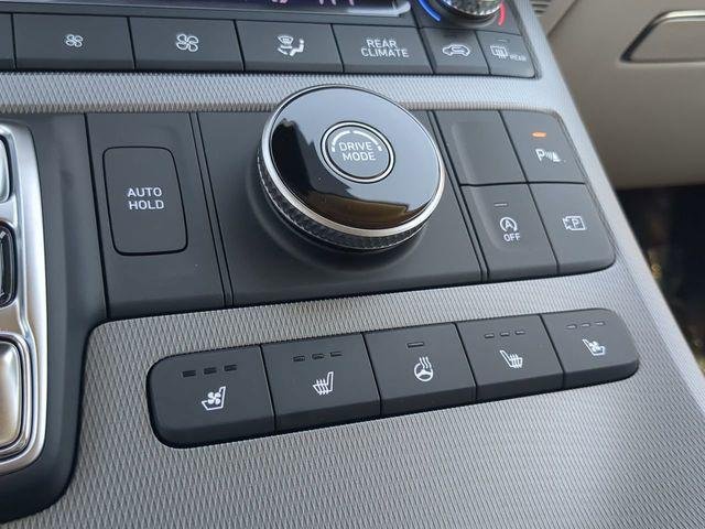 2025 Hyundai Palisade Limited - Photo 23