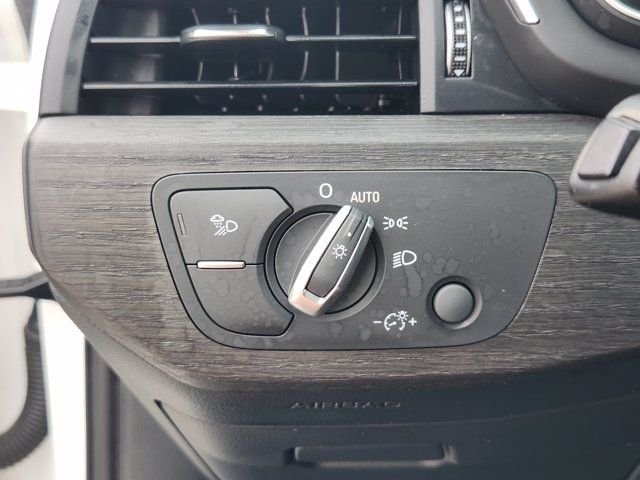 Used 2021 White Audi 40 Premium Plus image 23