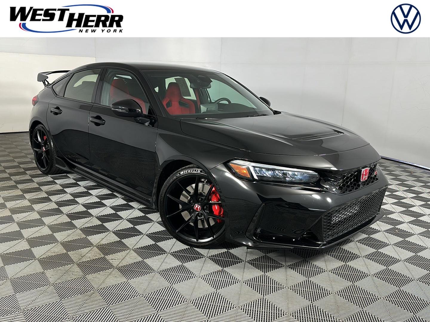 Used 2025 Crystal Black Pearl Honda Type R image 1