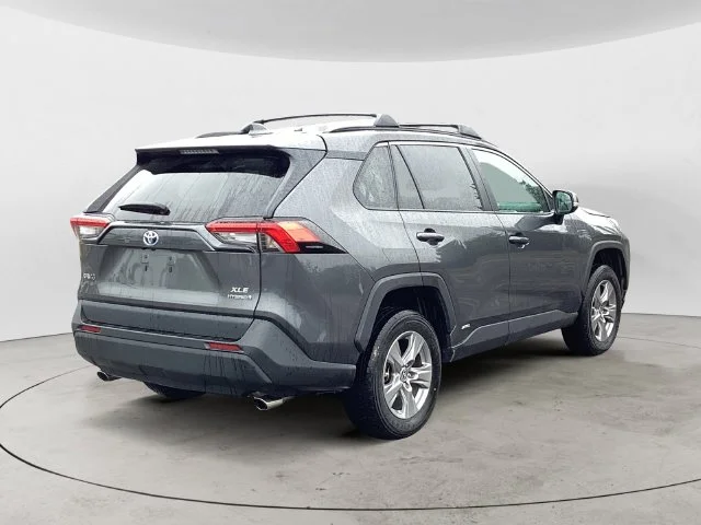 Used 2024 Magnetic Gray Metallic Toyota XLE image 5