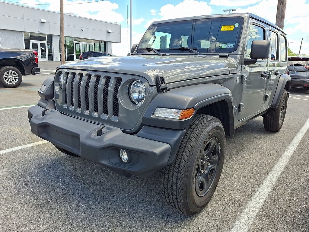 Used 2021 Gray Jeep Unlimited Sport image 3