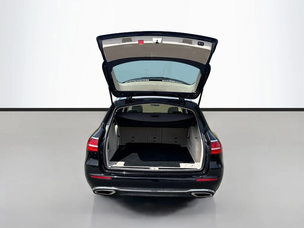 Used 2018 Black Mercedes-Benz E 400 image 9