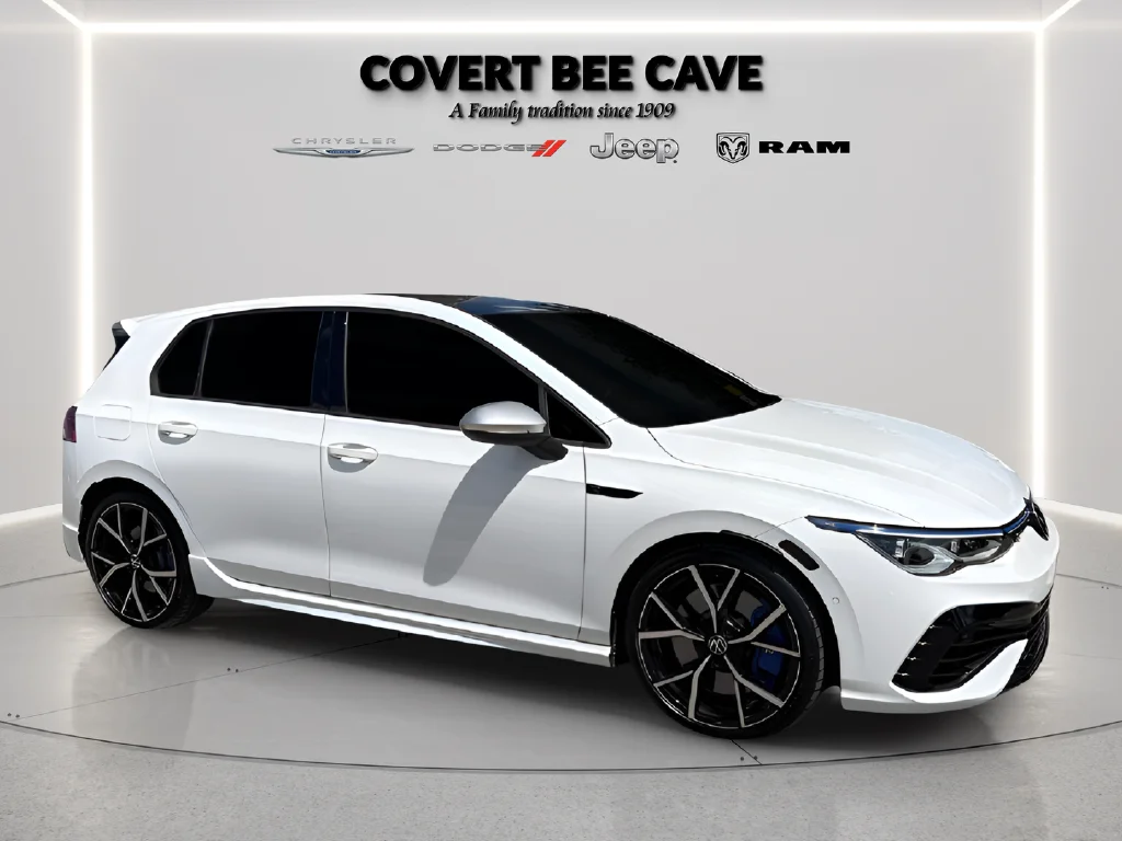 Used 2022  Volkswagen 2.0T image 18