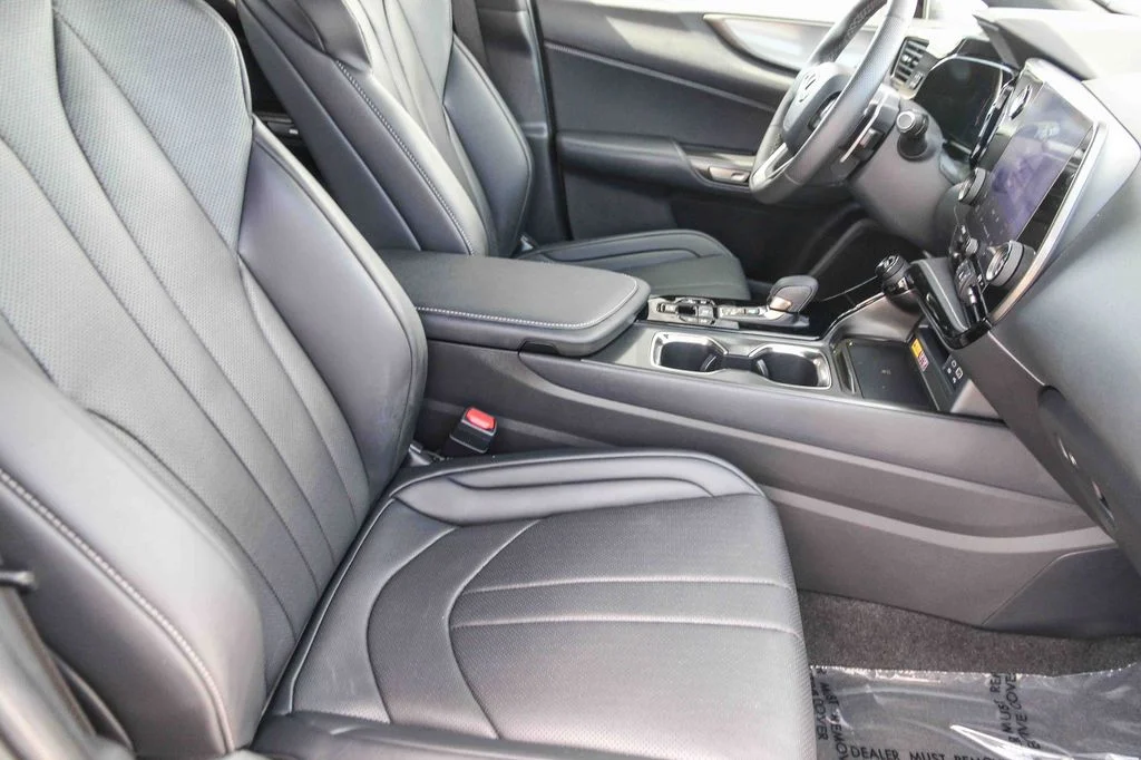 Certified Used 2025 White Lexus 350 F SPORT Handling image 18