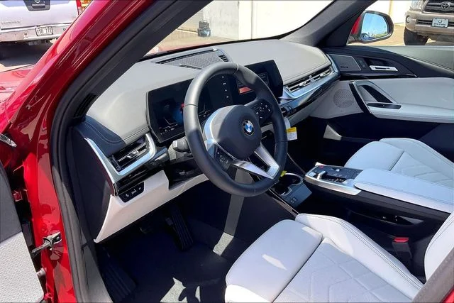 New 2026 Vegas Red Metallic BMW xDrive28i image 8