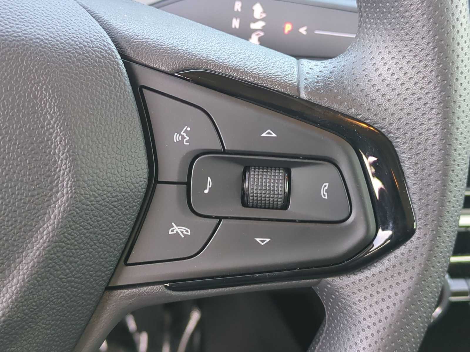 2027 Chevrolet Bolt LT - Photo 16
