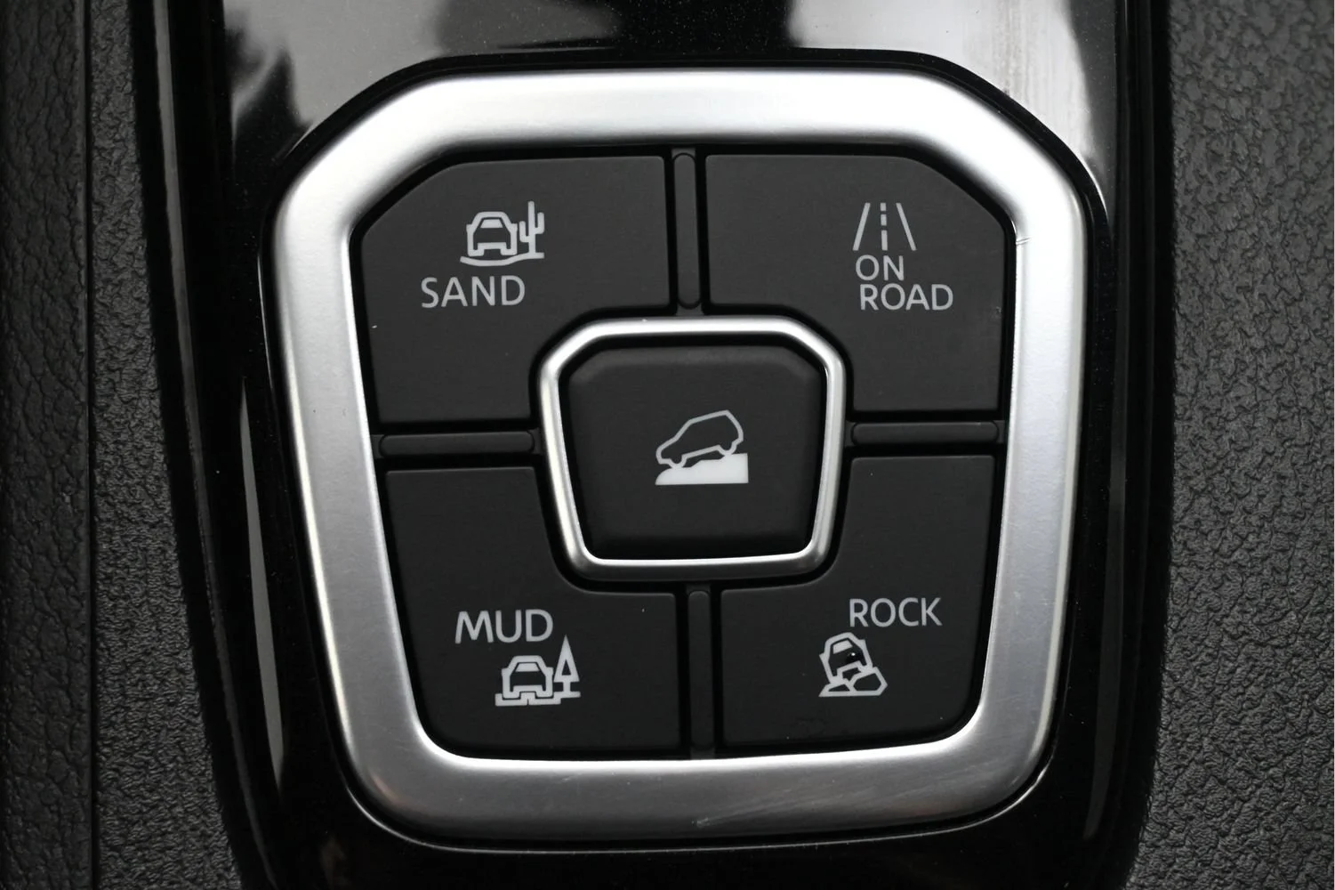 Certified Used 2026 Glacier White Nissan SV image 18