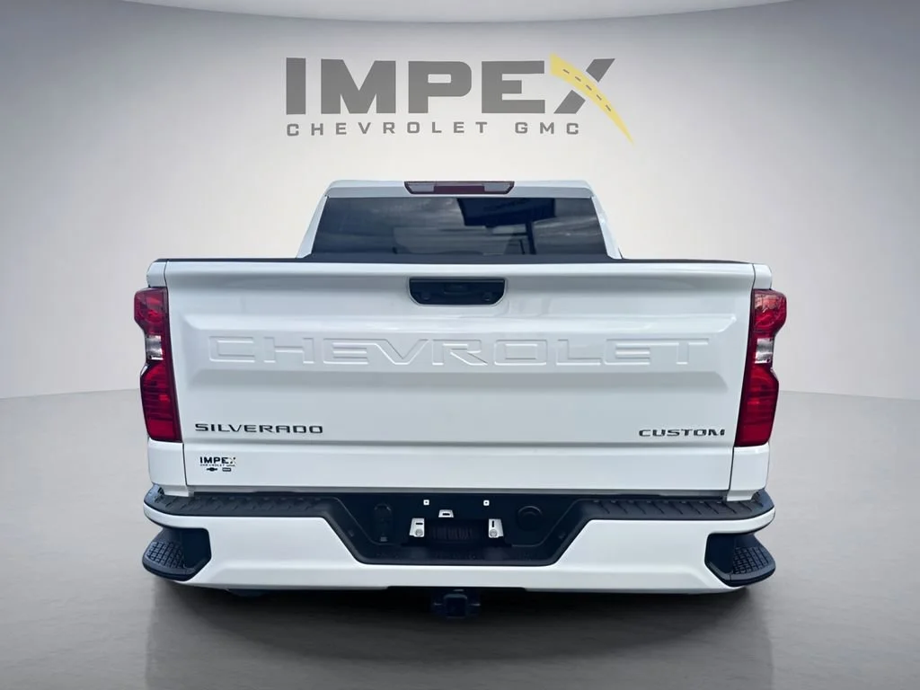 Used 2026 Summit White Chevrolet Custom image 4