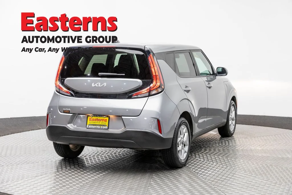 Used 2023 Gray Kia LX image 5