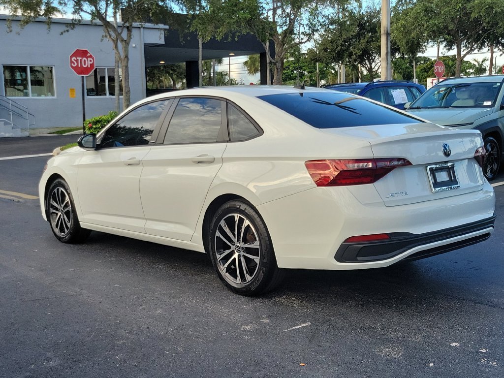 Certified Used 2023 White Volkswagen 1.5T Sport image 3