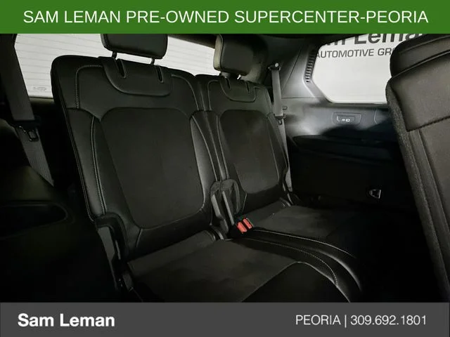 Used 2023 Black Jeep Altitude image 25