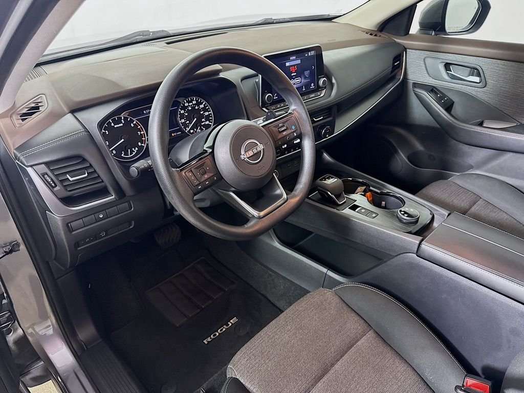 Used 2023 Gun Metallic Nissan SV image 10