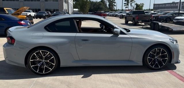 Used 2024 Brooklyn Grey Metallic BMW Base image 2
