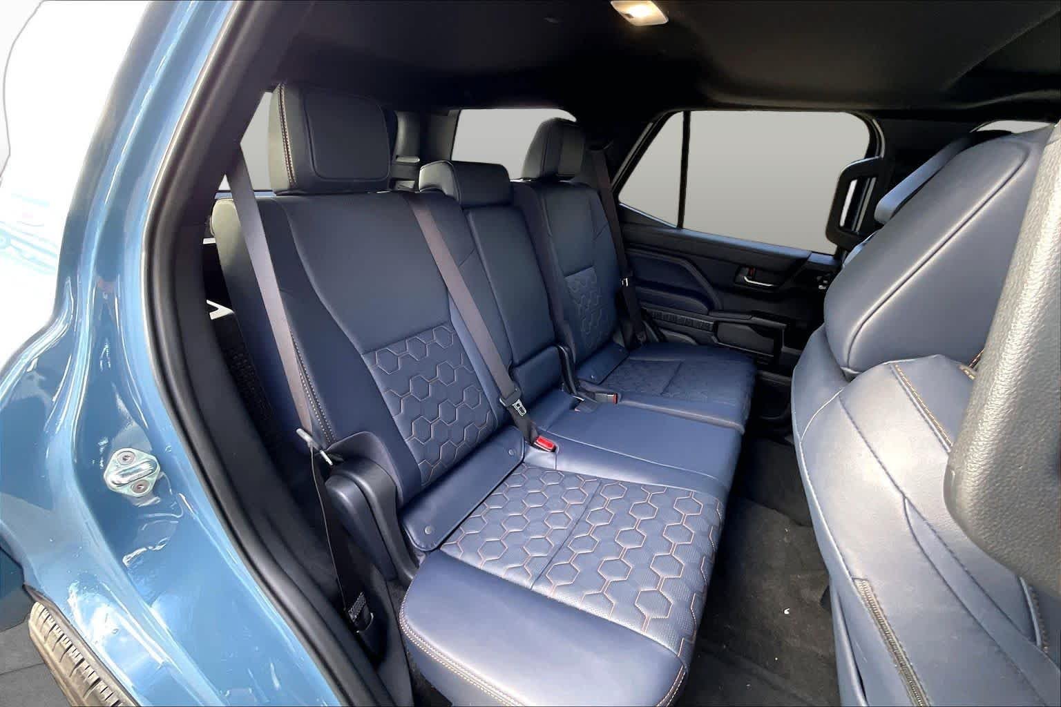 Used 2026 Heritage Blue Toyota Hybrid Platinum image 19
