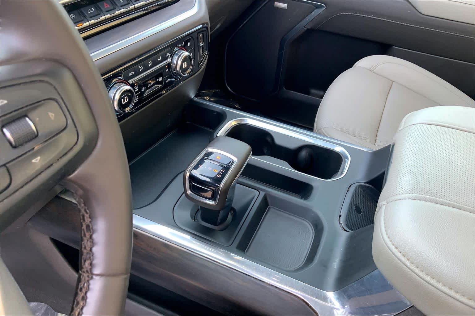 Used 2023 Sterling Metallic GMC SLT image 16